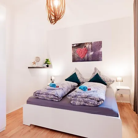 アパート Helle In Top-lage, Hasselbachplatz - Altstadt, W-lan, 4 Schlafplaetze *